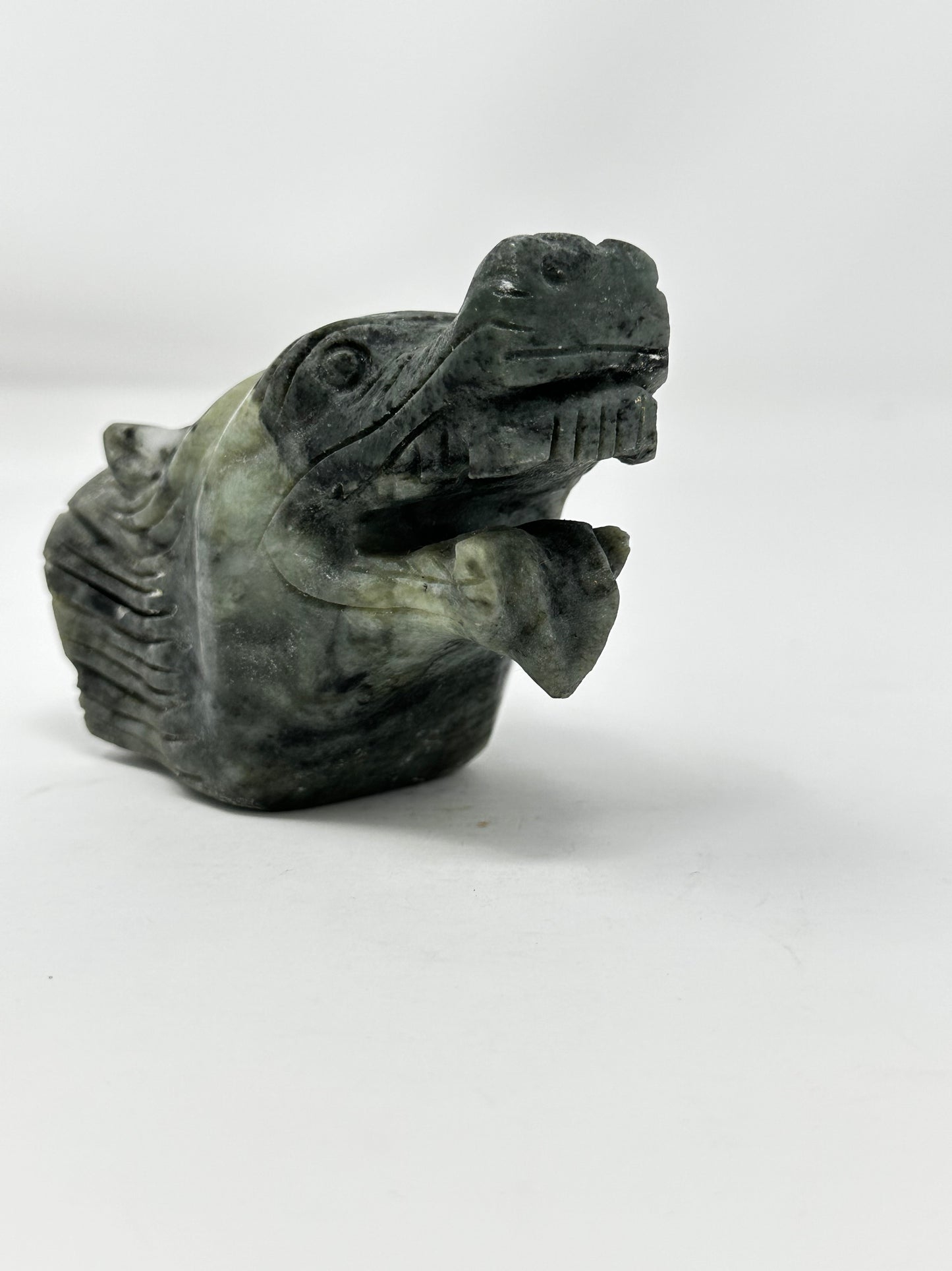 Jade Wolf Head (Green Jade)