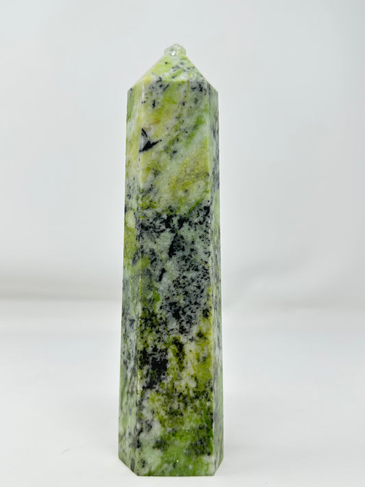 Yellow / Green Turquoise Jade Tower