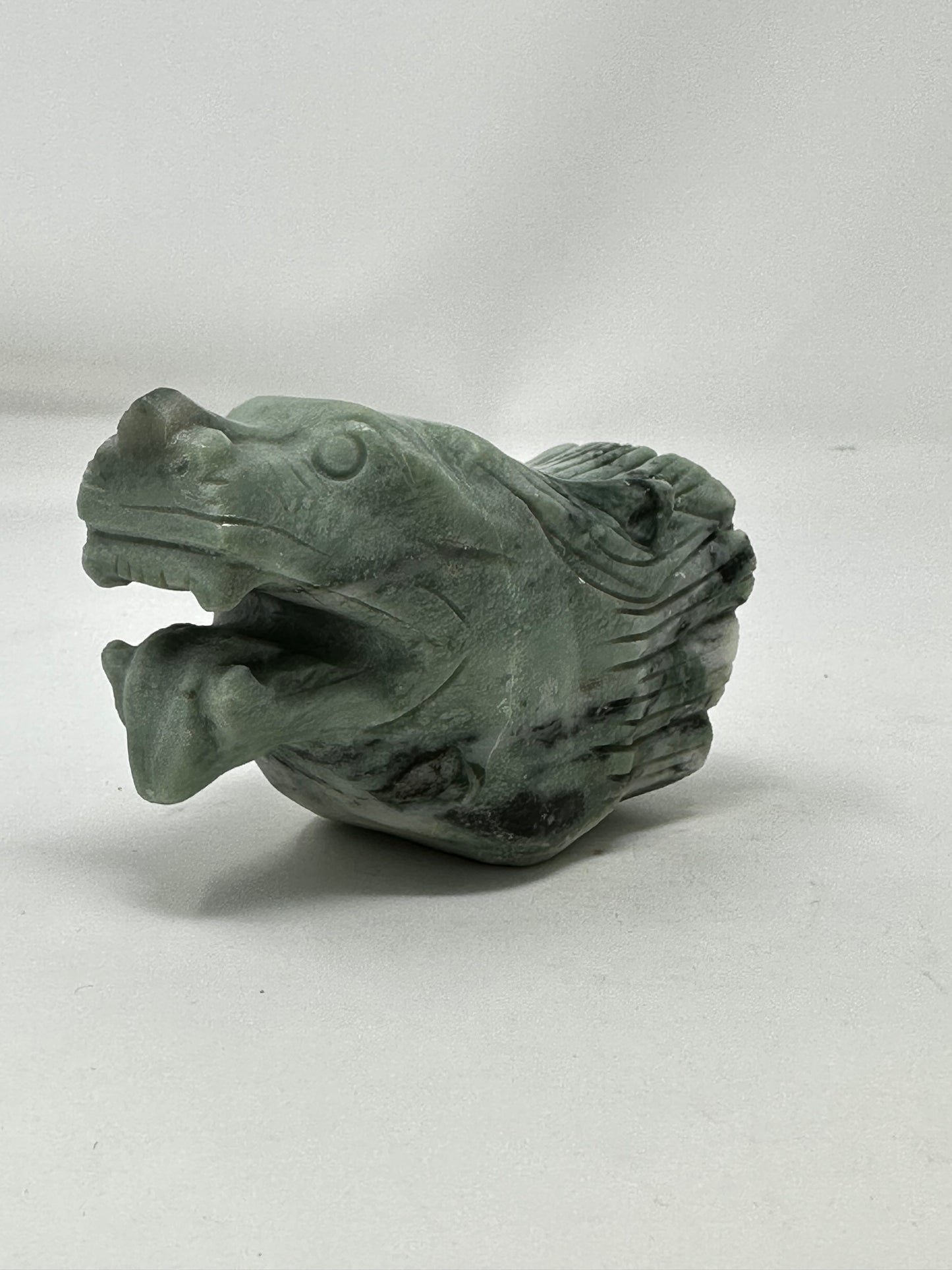 Jade Wolf Head (Green Jade)