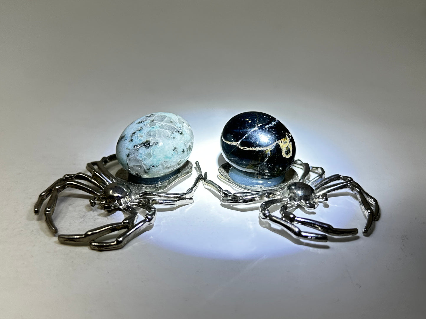 Crystal Specimen Spiders